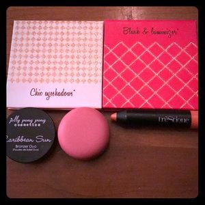 Makeup Bundle with Eyeshadow and blush palettes
